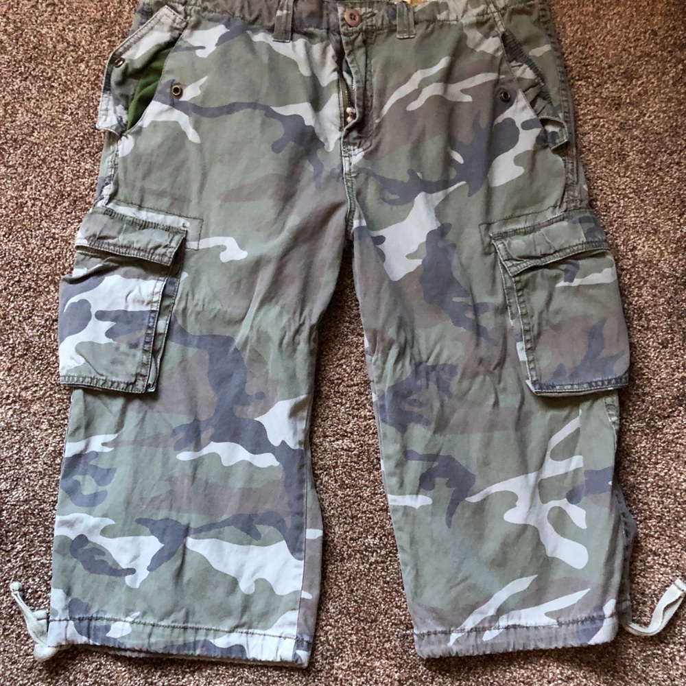 Buffalo David Bitton Men’s Short Capri style 36